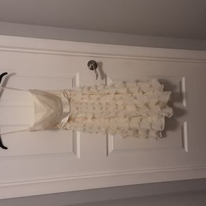 White House Black Market cocktail dress sz 4